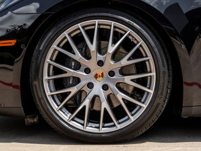 2026 Porsche Panamera Panamera 4