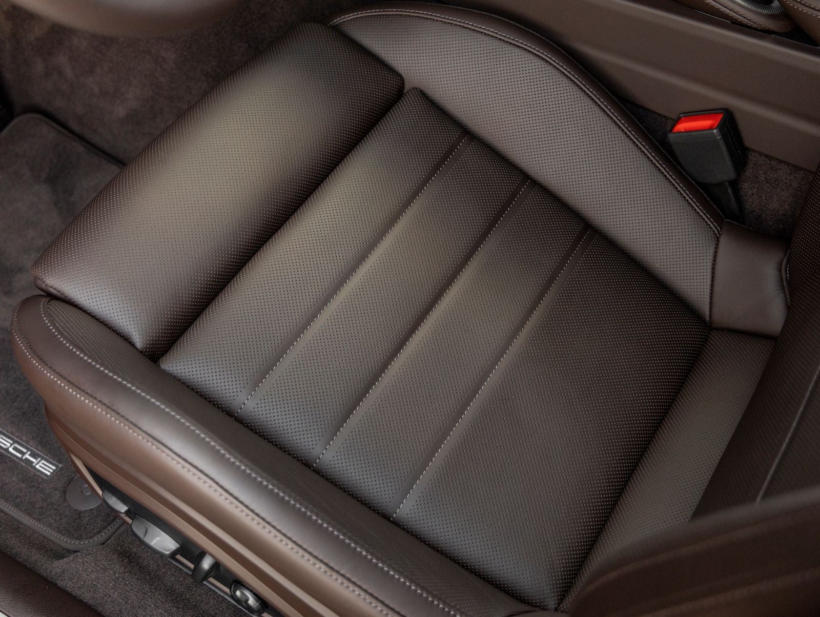 2026 Porsche Panamera Panamera 4