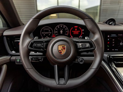 2026 Porsche Panamera Panamera 4