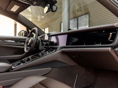 2026 Porsche Panamera Panamera 4