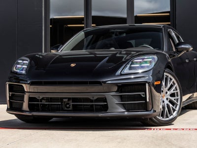 2026 Porsche Panamera Panamera 4