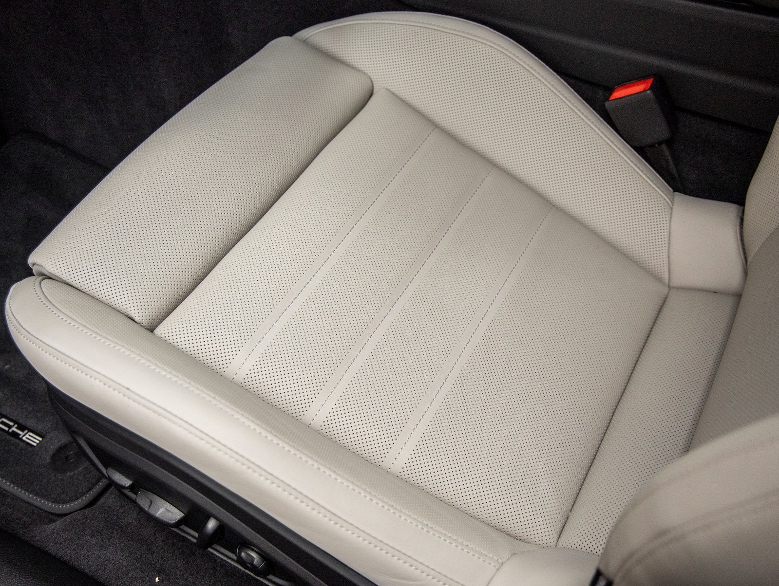 2025 Porsche Panamera Panamera