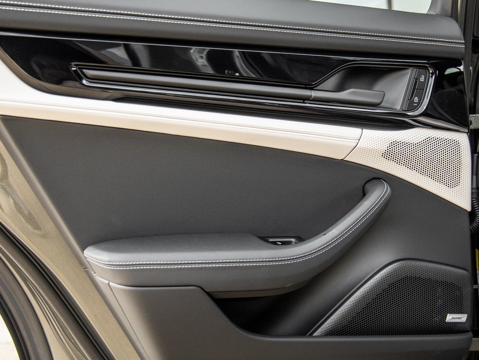 2025 Porsche Panamera Panamera