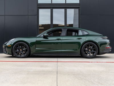 2025 Porsche Panamera Panamera