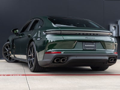 2025 Porsche Panamera Panamera