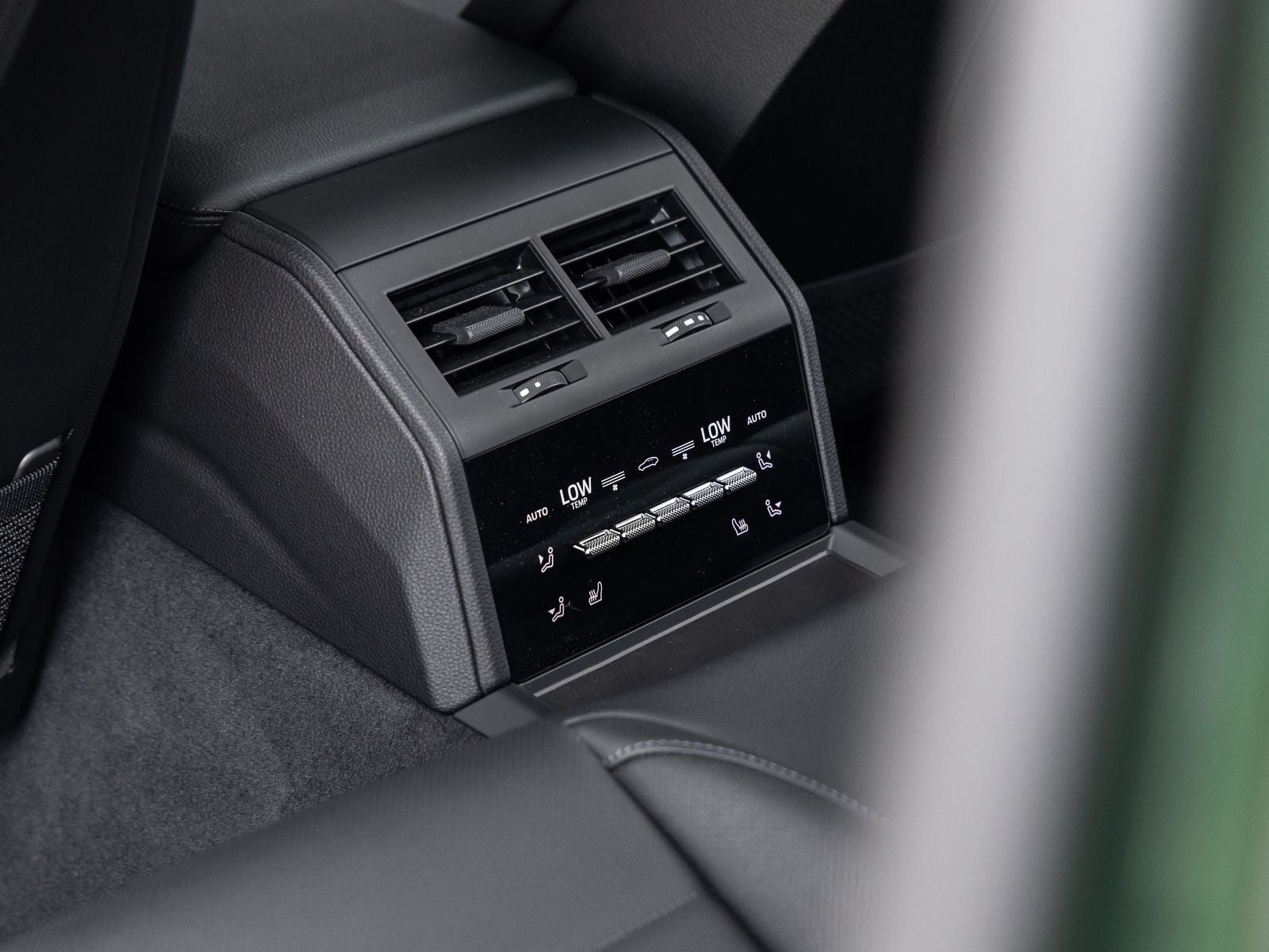 2025 Porsche Panamera Panamera