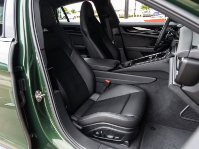 2025 Porsche Panamera Panamera