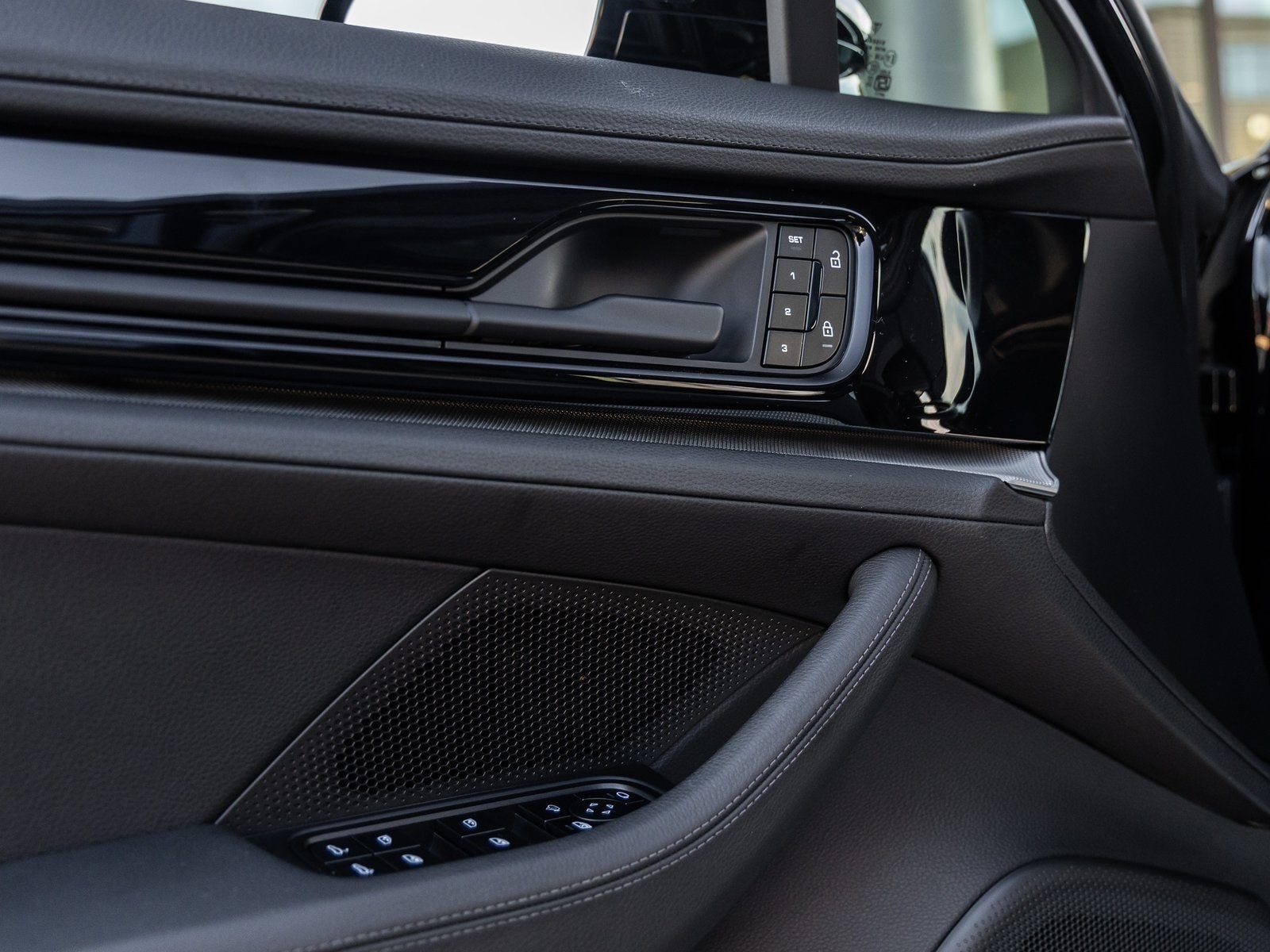 2025 Porsche Panamera Panamera