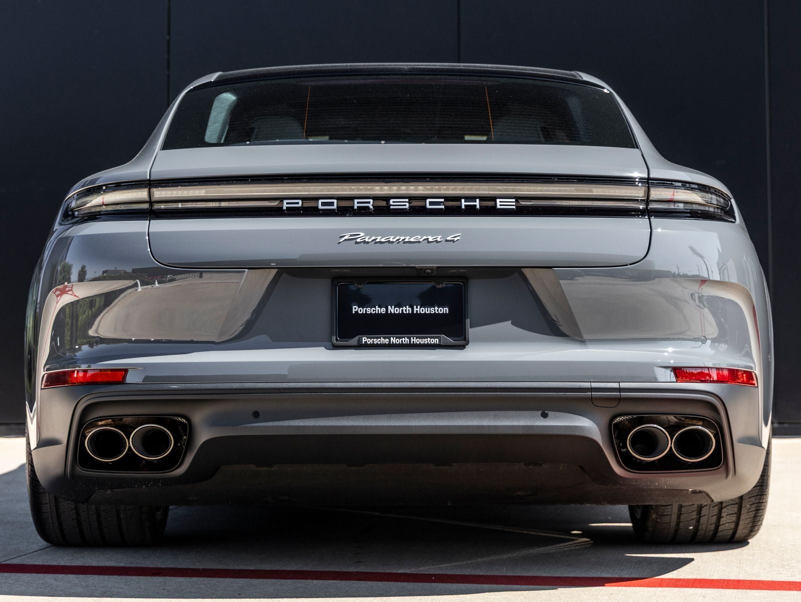 2026 Porsche Panamera 4