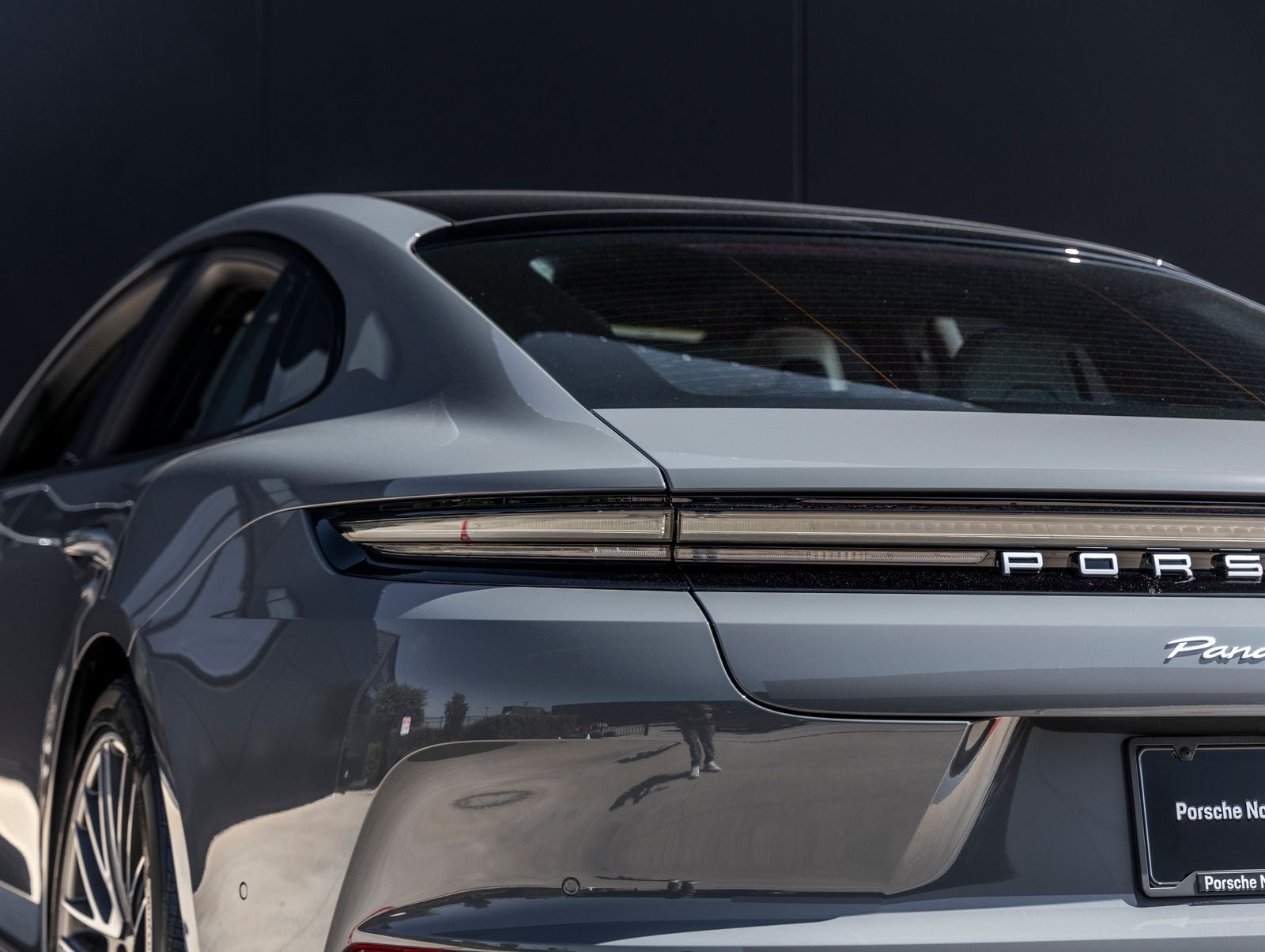 2026 Porsche Panamera 4