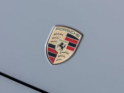 2026 Porsche Panamera 4
