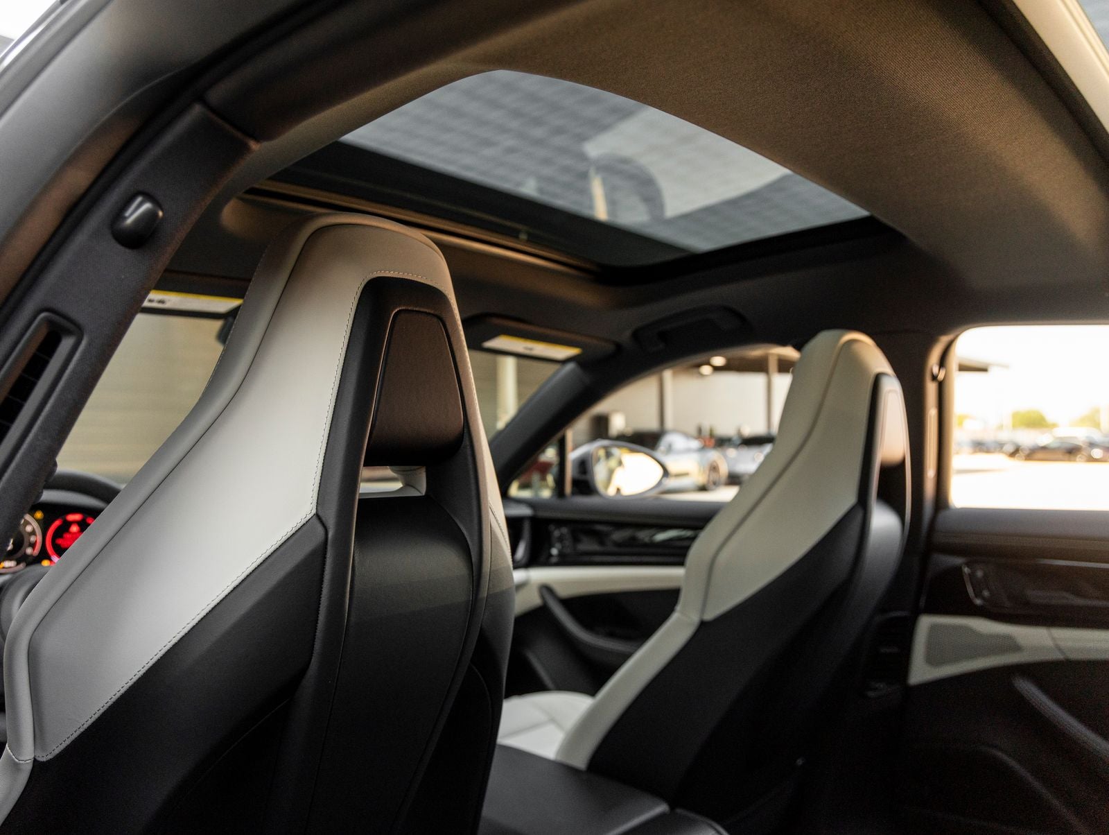 2026 Porsche Panamera 4