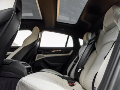 2026 Porsche Panamera 4
