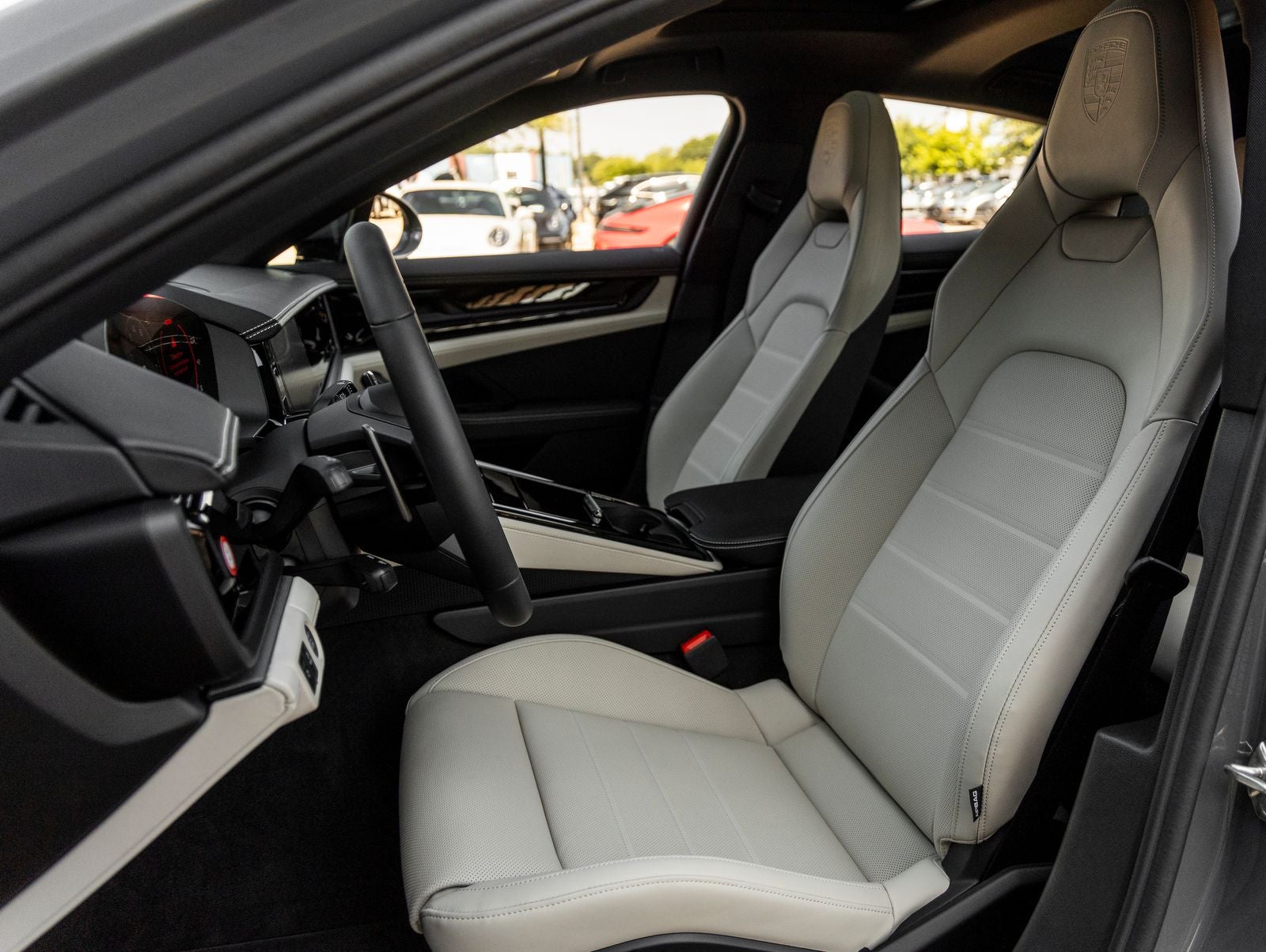 2026 Porsche Panamera 4