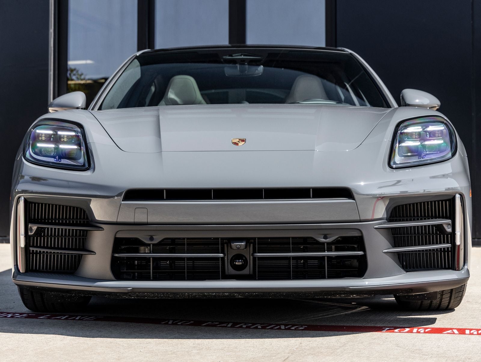 2026 Porsche Panamera 4
