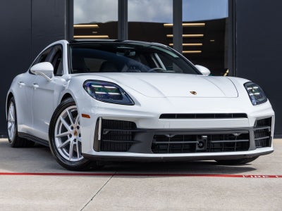 2026 Porsche Panamera Panamera 4