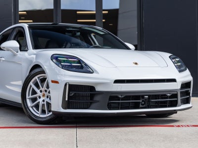 2026 Porsche Panamera Panamera 4
