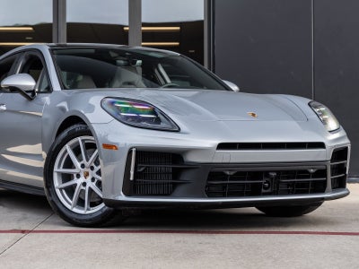 2026 Porsche Panamera Panamera
