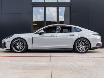 2026 Porsche Panamera Panamera 4