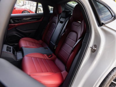 2026 Porsche Panamera Panamera 4