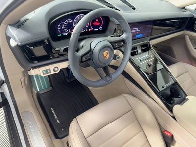 2026 Porsche Panamera Panamera