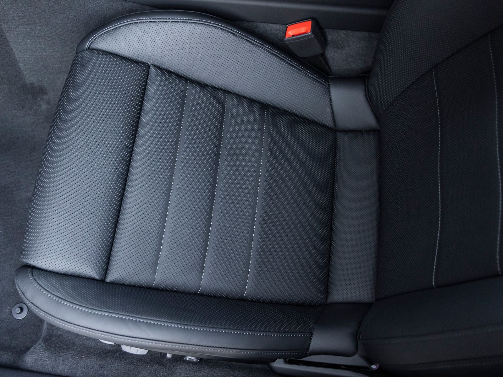 2025 Porsche Panamera Panamera 4