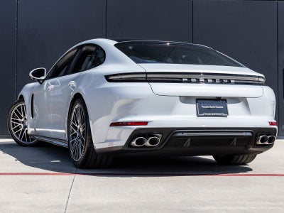 2025 Porsche Panamera Panamera 4