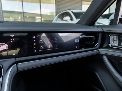 2025 Porsche Panamera Panamera 4