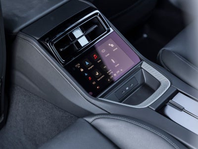 2025 Porsche Panamera Panamera 4