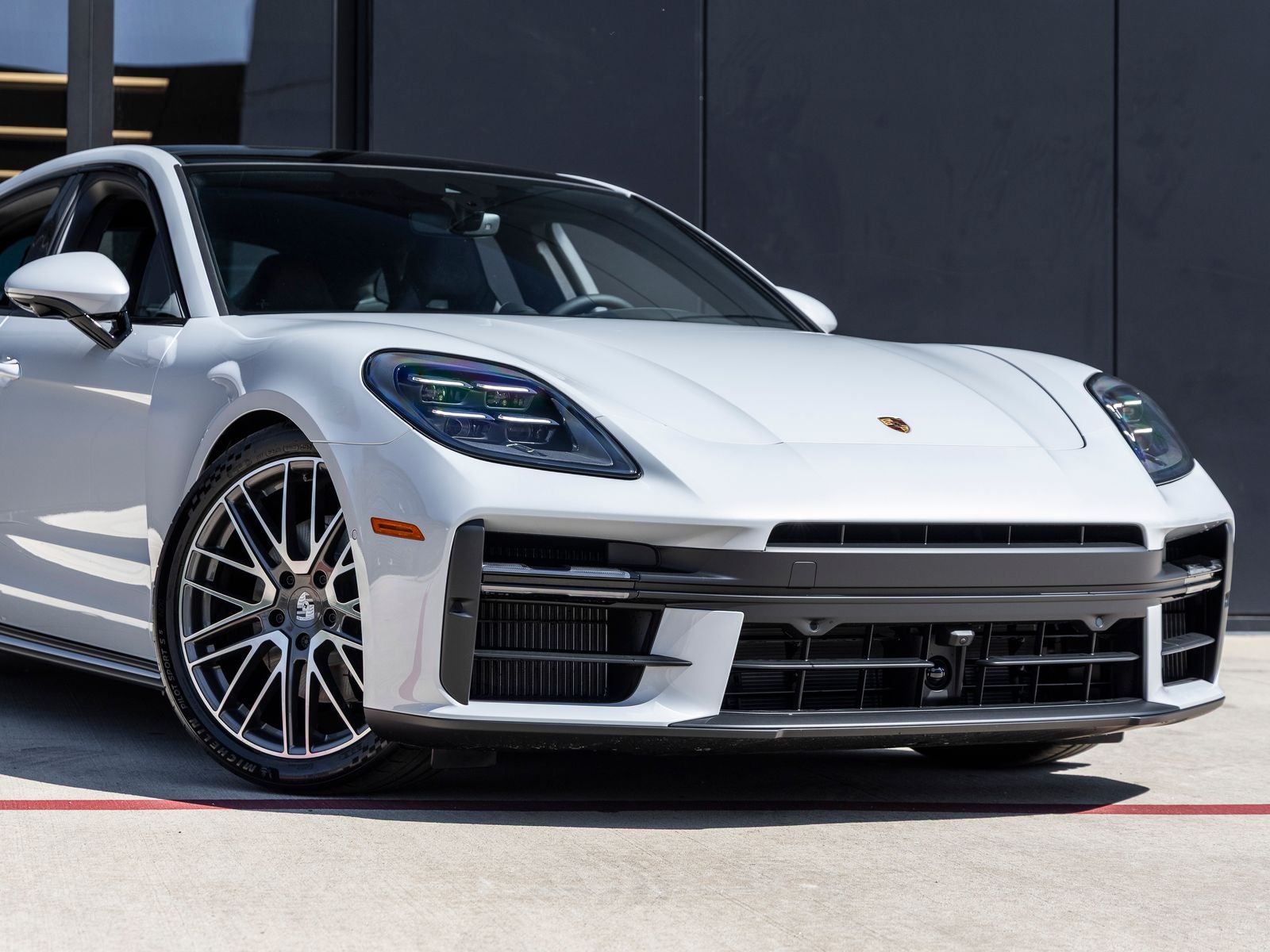 2025 Porsche Panamera Panamera 4