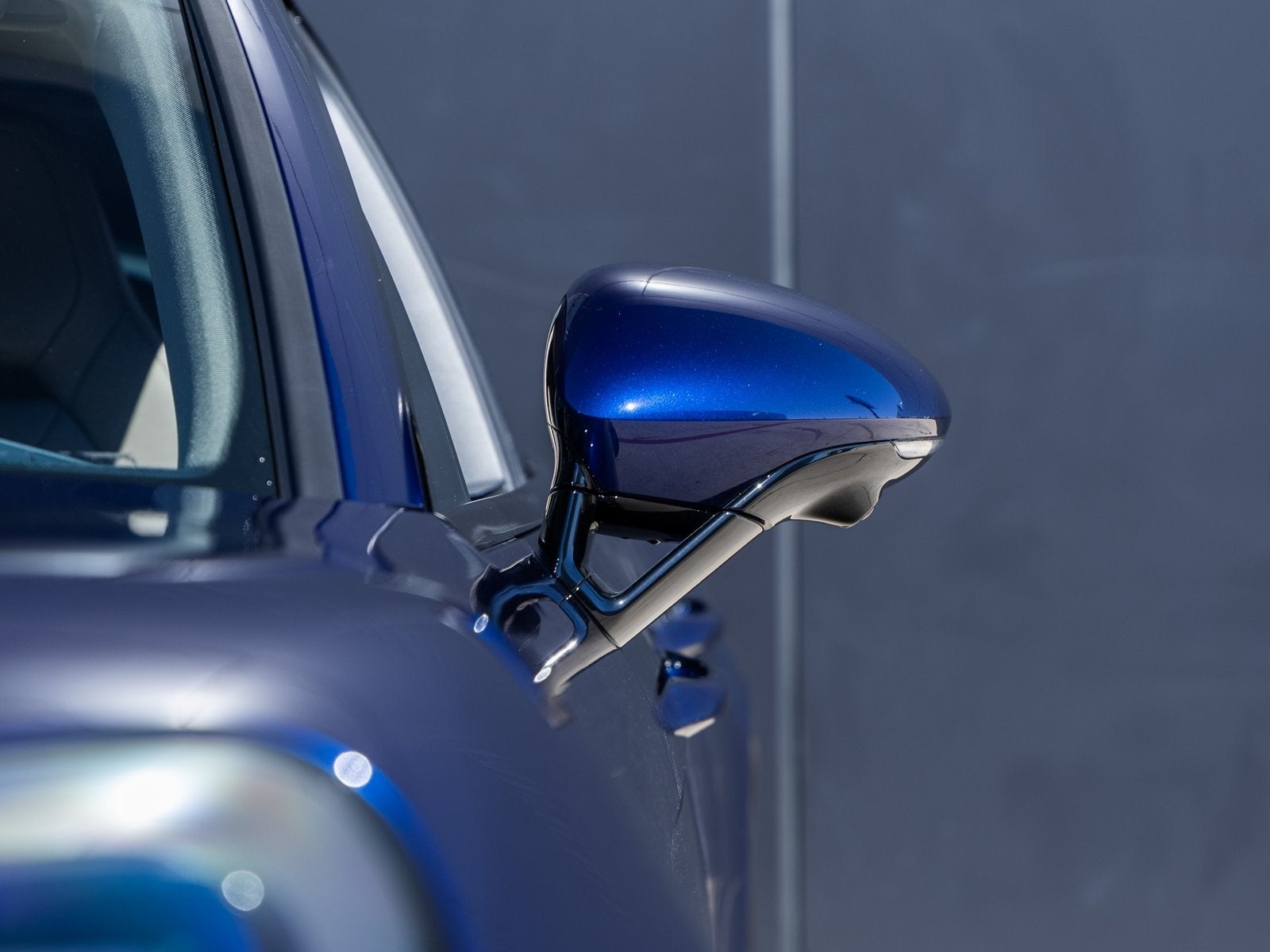 2025 Porsche Panamera Base