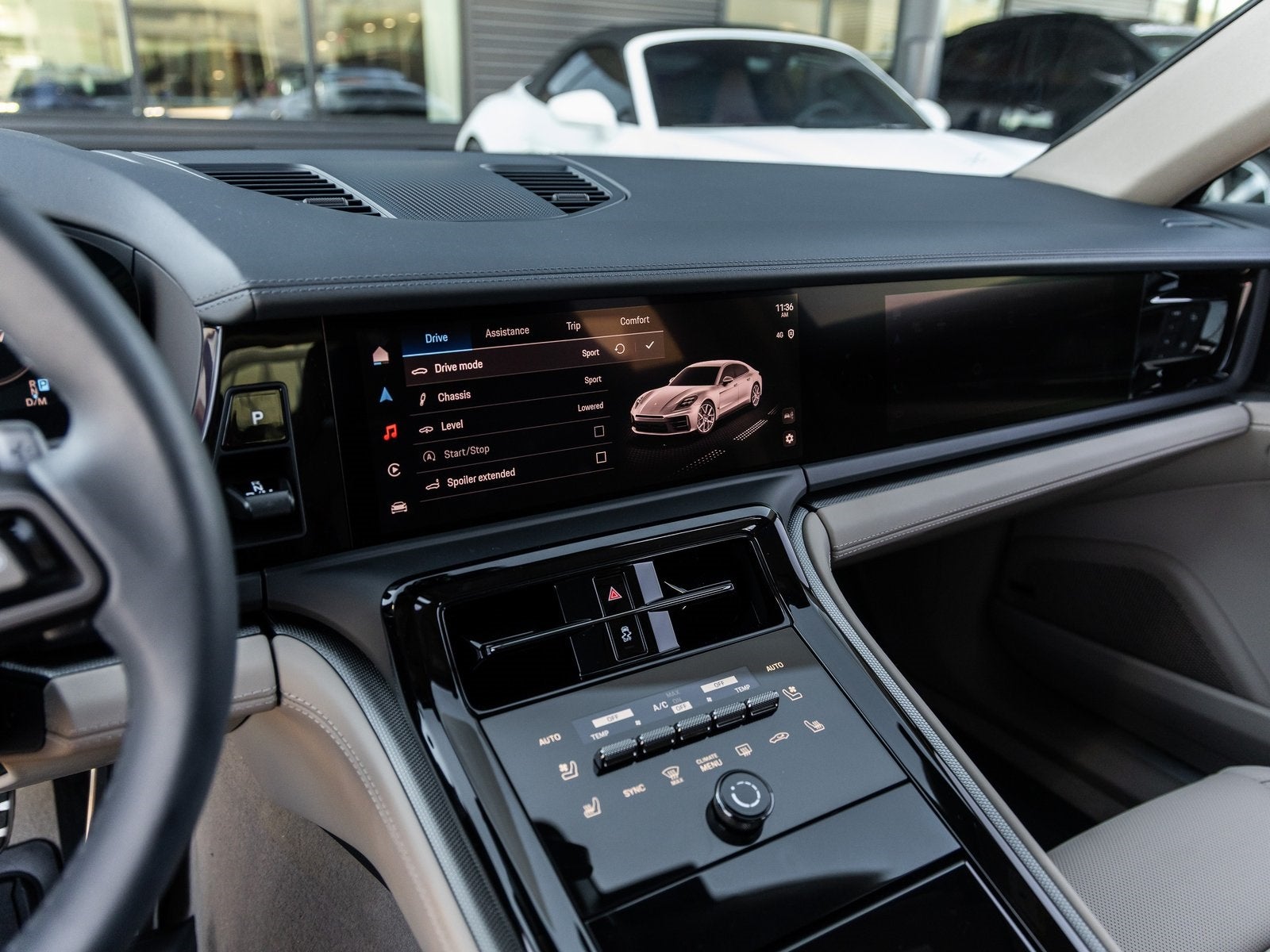 2025 Porsche Panamera Base