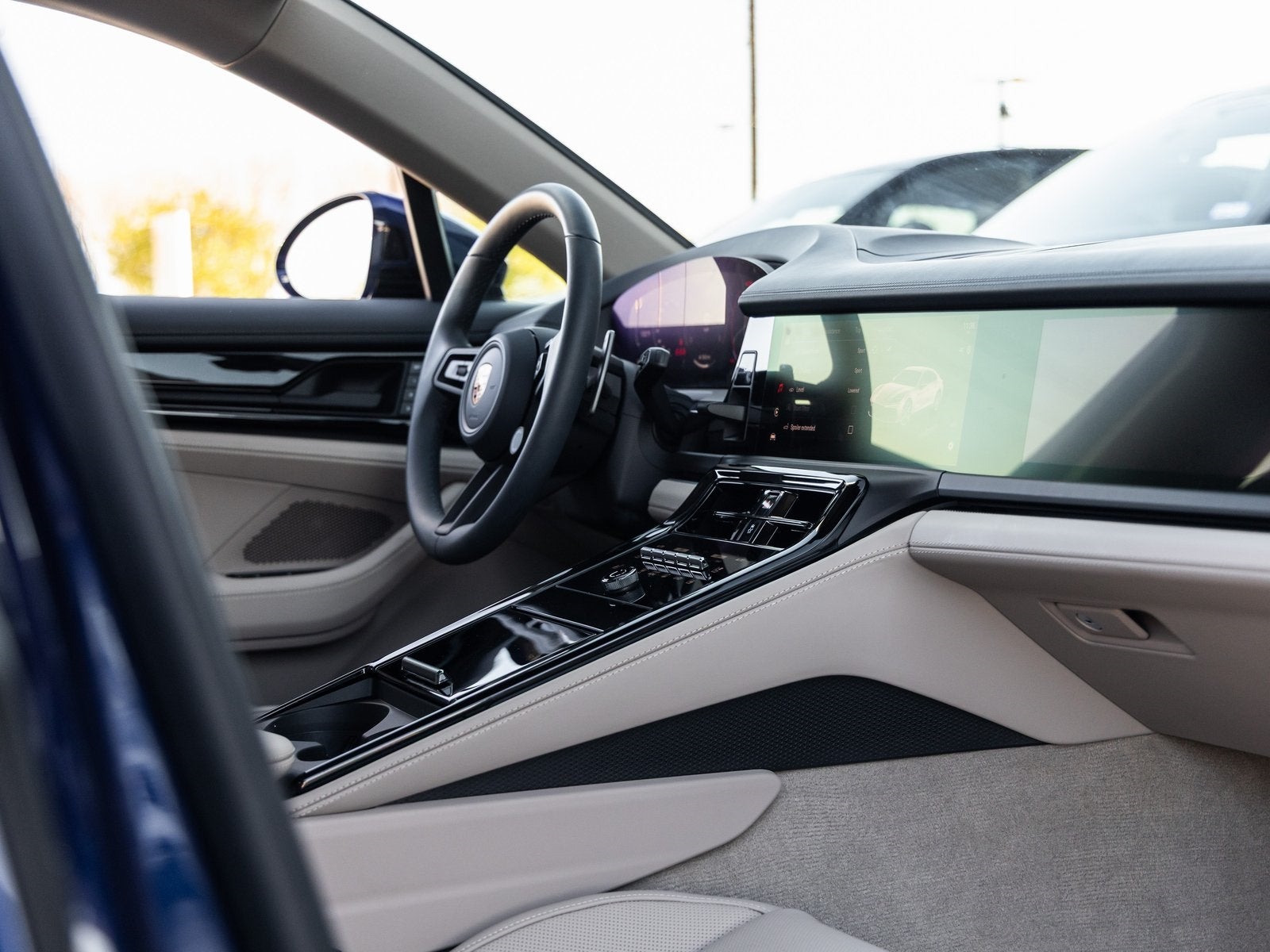 2025 Porsche Panamera Base