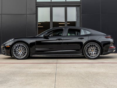 2026 Porsche Panamera RWD