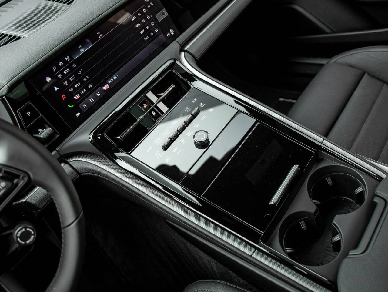 2026 Porsche Panamera RWD