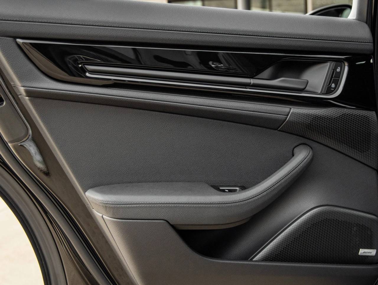 2026 Porsche Panamera RWD