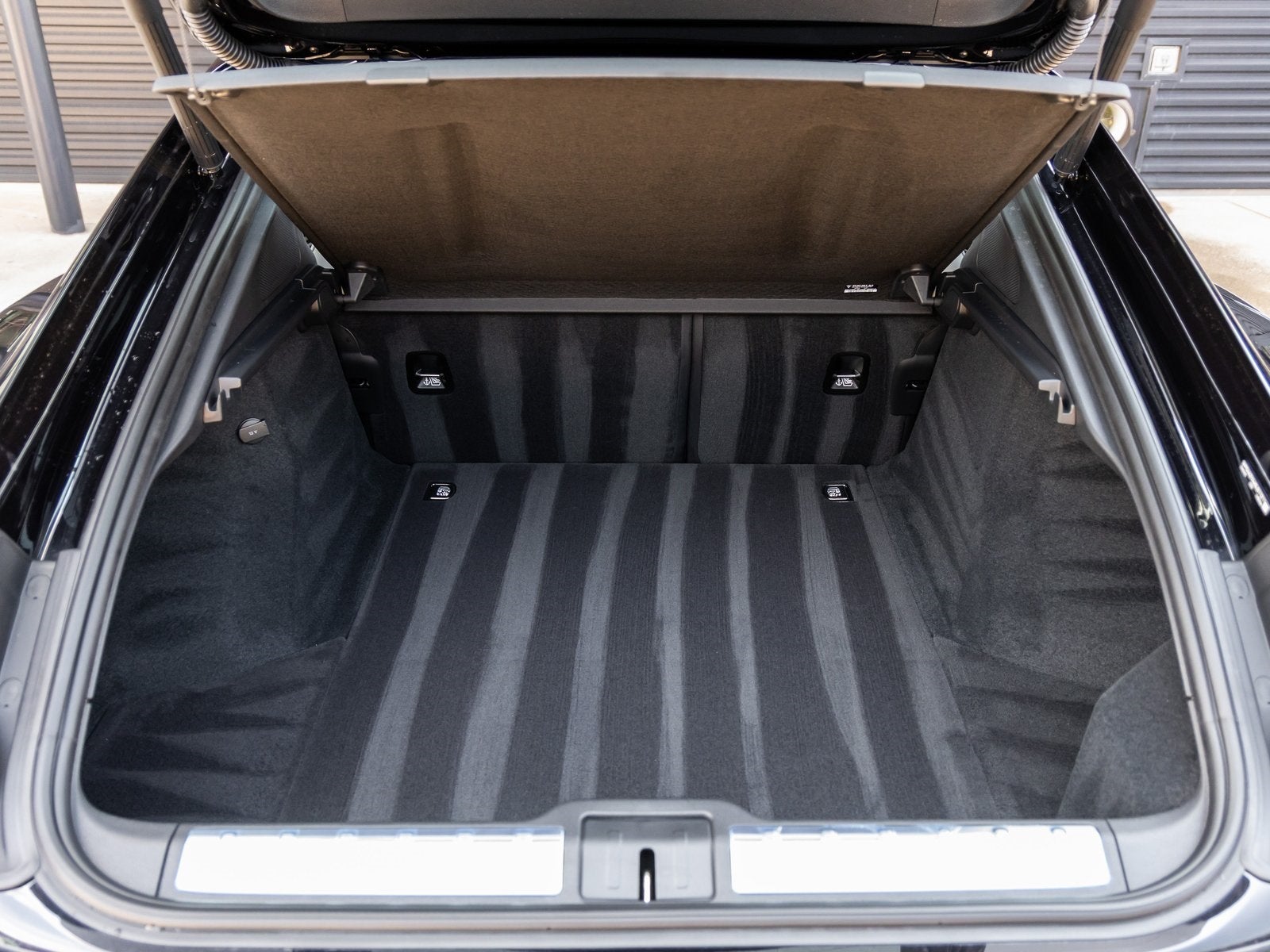 2025 Porsche Panamera Panamera