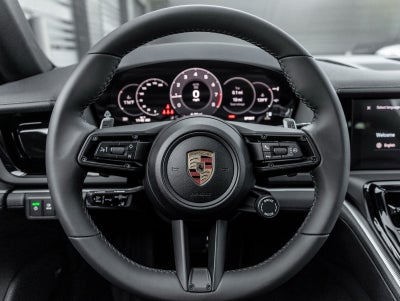 2025 Porsche Panamera Panamera