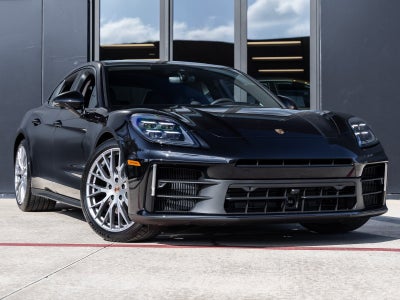 2026 Porsche Panamera Panamera 4