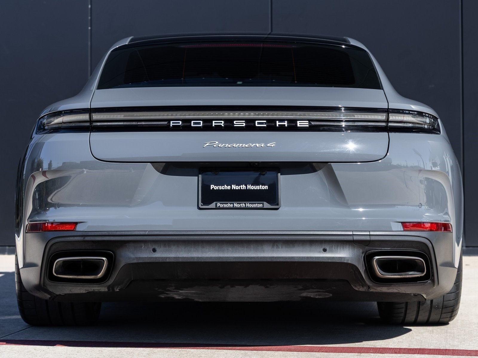 2025 Porsche Panamera Panamera 4
