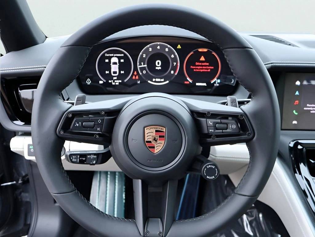 2026 Porsche Panamera 4