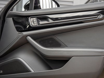 2026 Porsche Panamera RWD