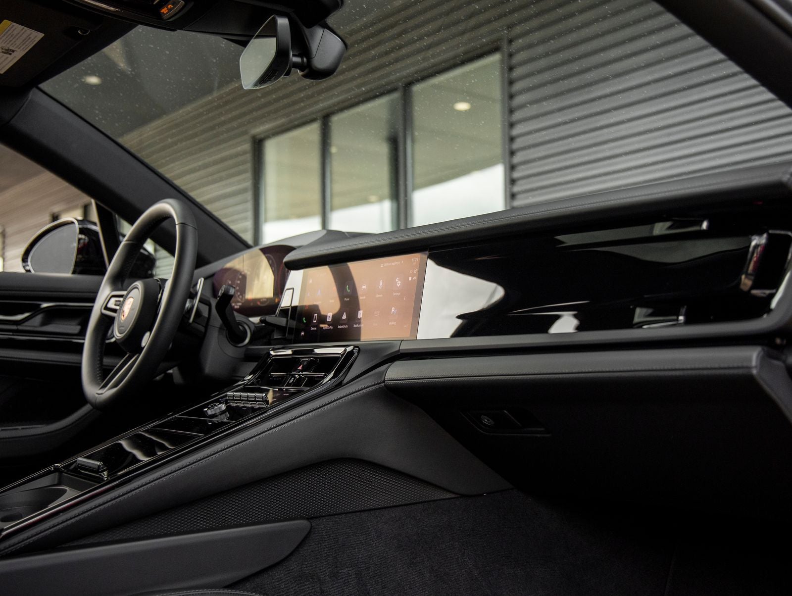 2026 Porsche Panamera RWD