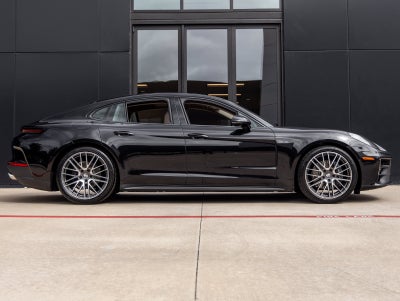 2026 Porsche Panamera Panamera 4