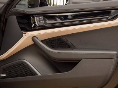 2026 Porsche Panamera Panamera 4