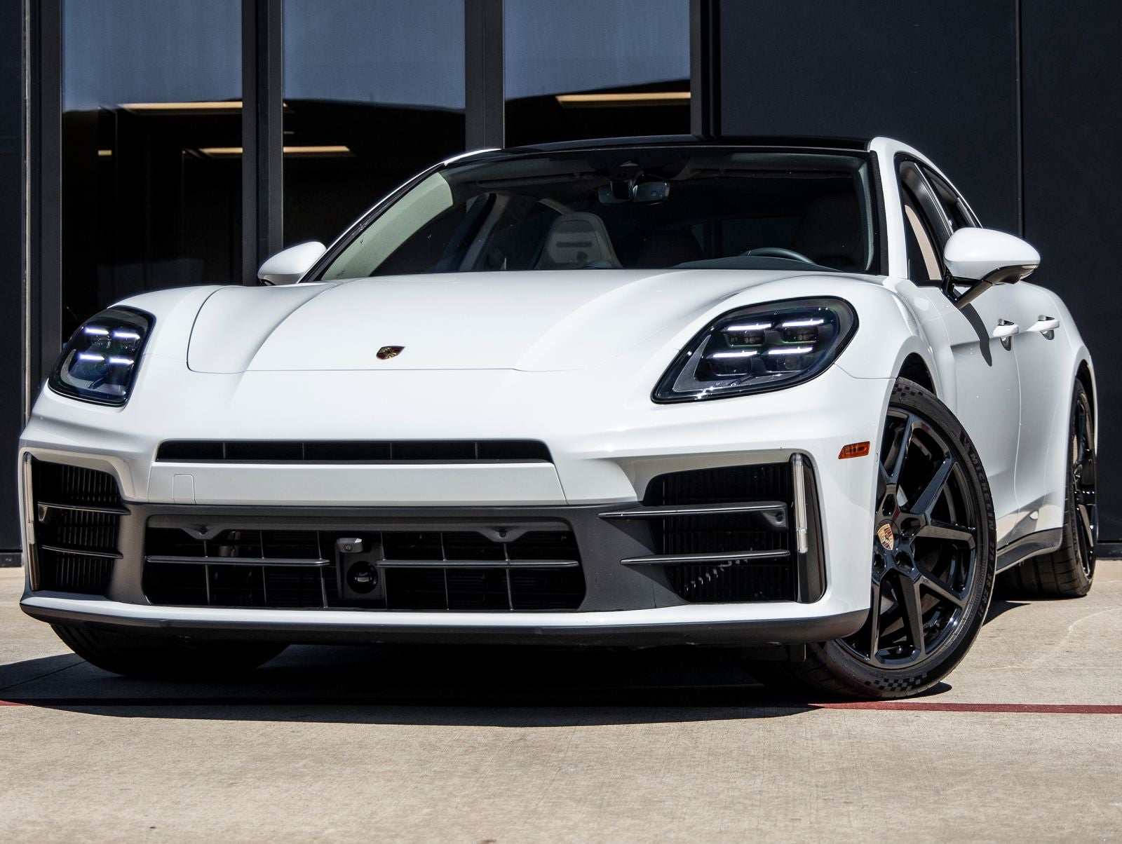 2025 Porsche Panamera RWD