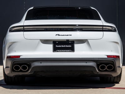 2025 Porsche Panamera RWD
