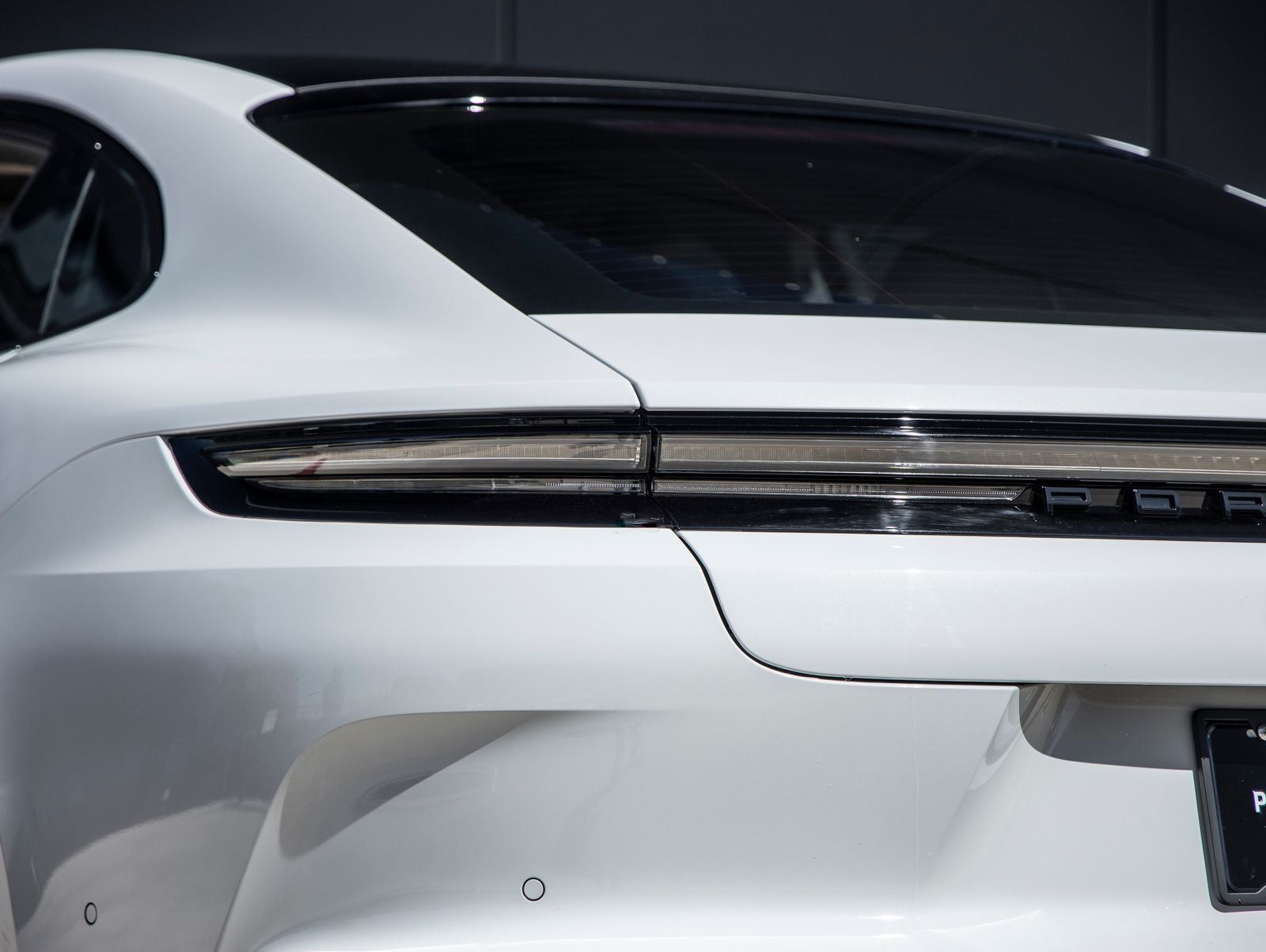 2025 Porsche Panamera RWD