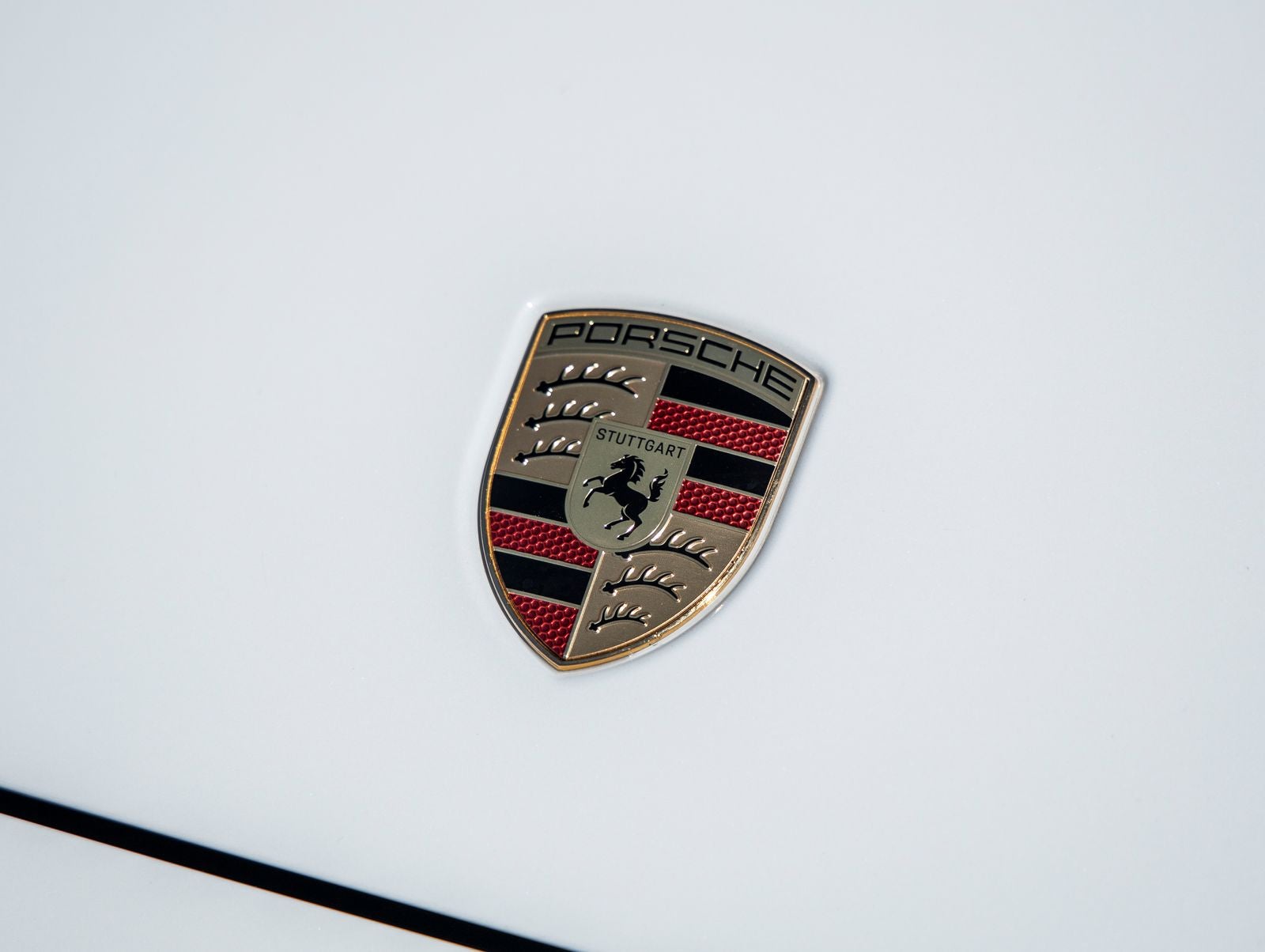 2025 Porsche Panamera RWD