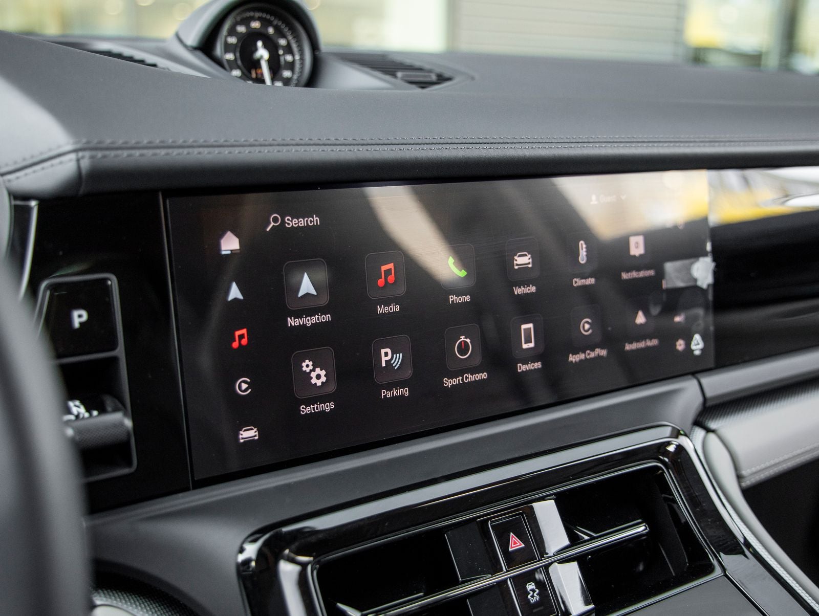 2025 Porsche Panamera RWD